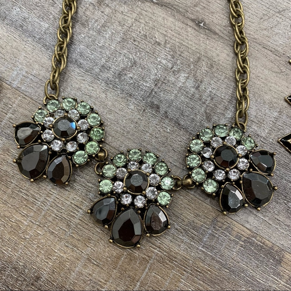 Statement Necklace Set - Picture 3 of 7